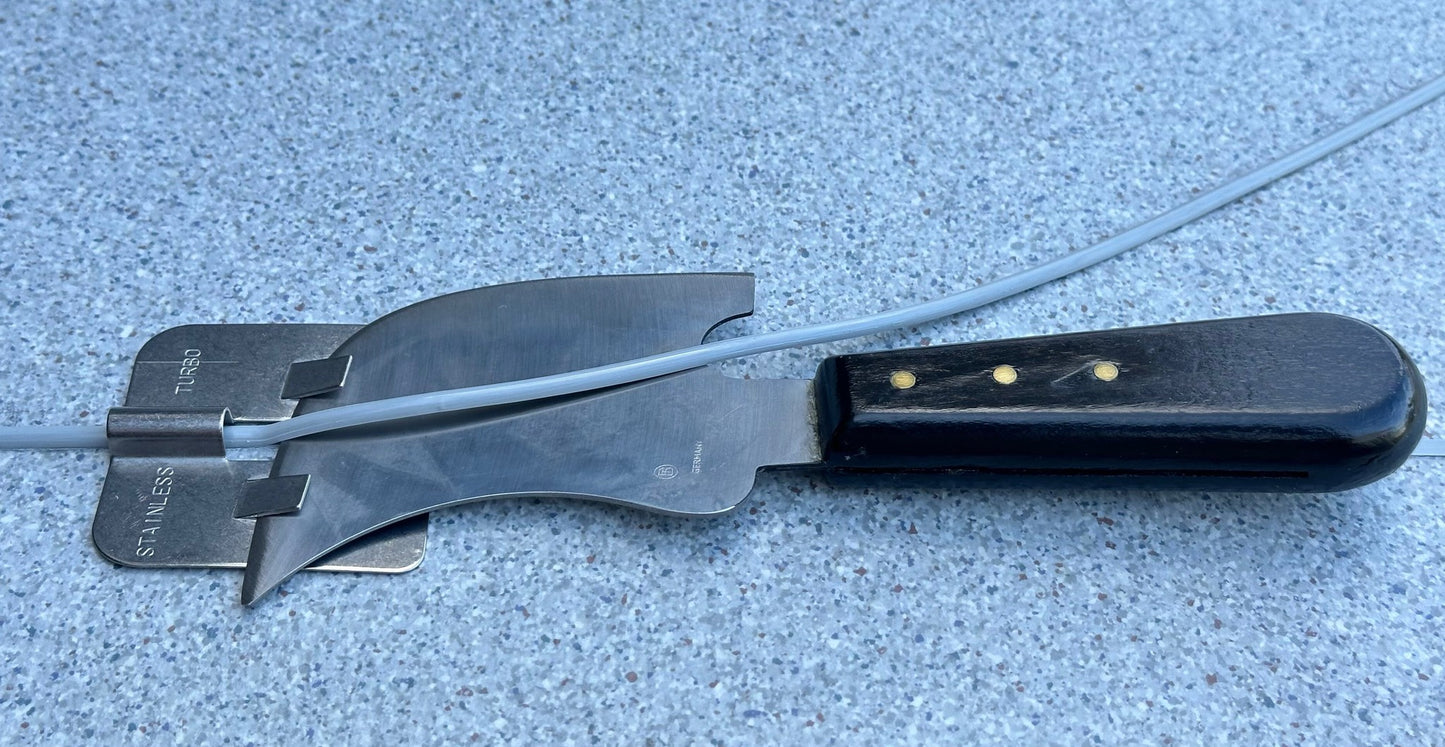 Quarter Moon Flat Knife