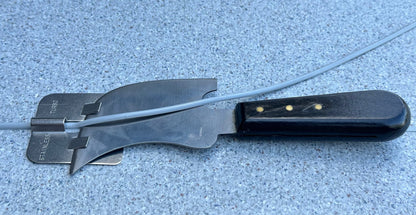 Quarter Moon Flat Knife